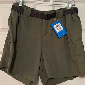 Columbia Green Shorts.